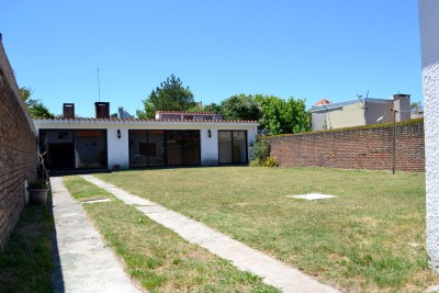 Alquiler Amplia Casa En Excelente Zona De Carrasco