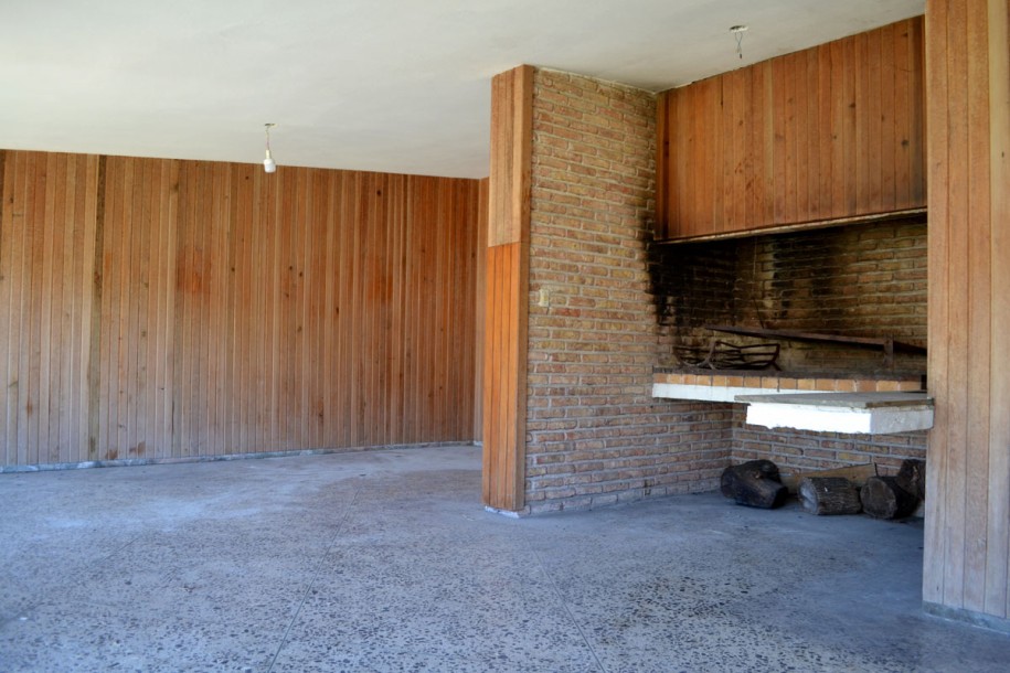 Alquiler Amplia Casa En Excelente Zona De Carrasco-14