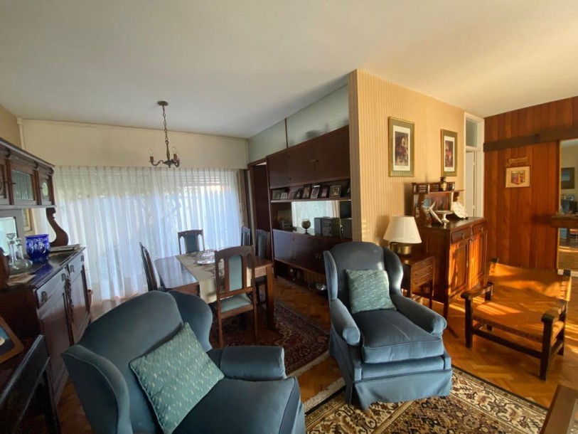 Muy agradable propiedad horizontal en zona Club Náutico-2